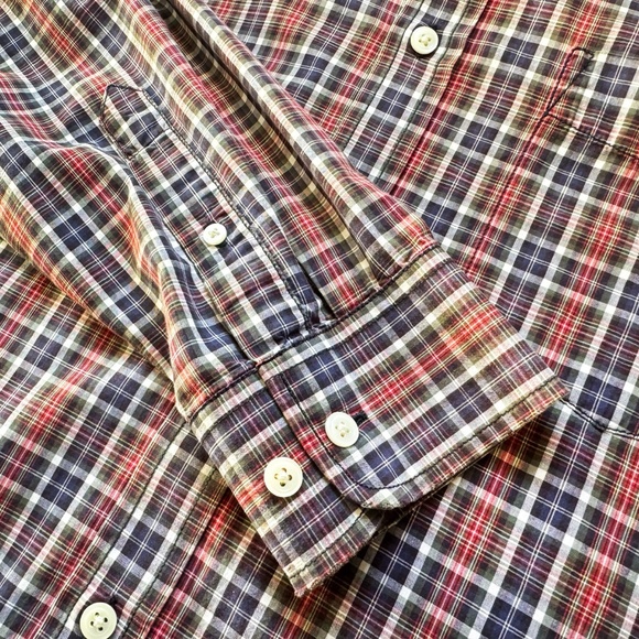 GAP Men’s Slim Fitted Button Up Shirt Size M Red White Blue 100% Cotton Vtg Y2k - Picture 9 of 12